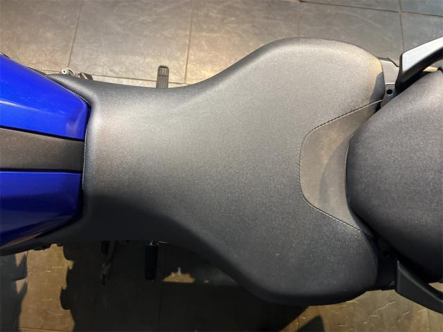 MT-07 2020年モデル シート 上から