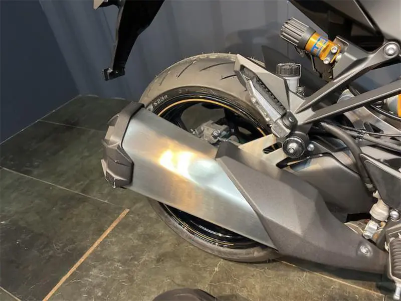 Ninja1100SX SE 2025年モデル グリーン マフラー
