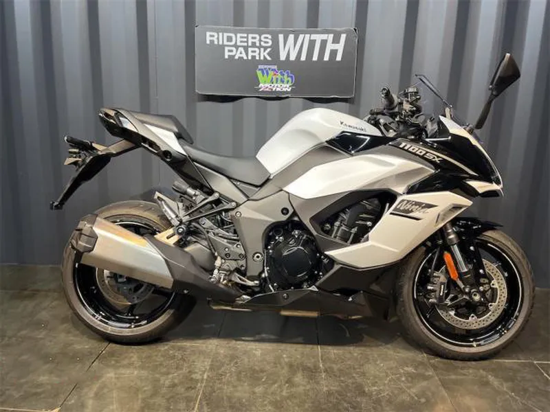 Ninja1100SX 2025年モデル