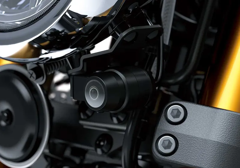 2027年モデル Z900RS SEのフロントドライブレコーダー